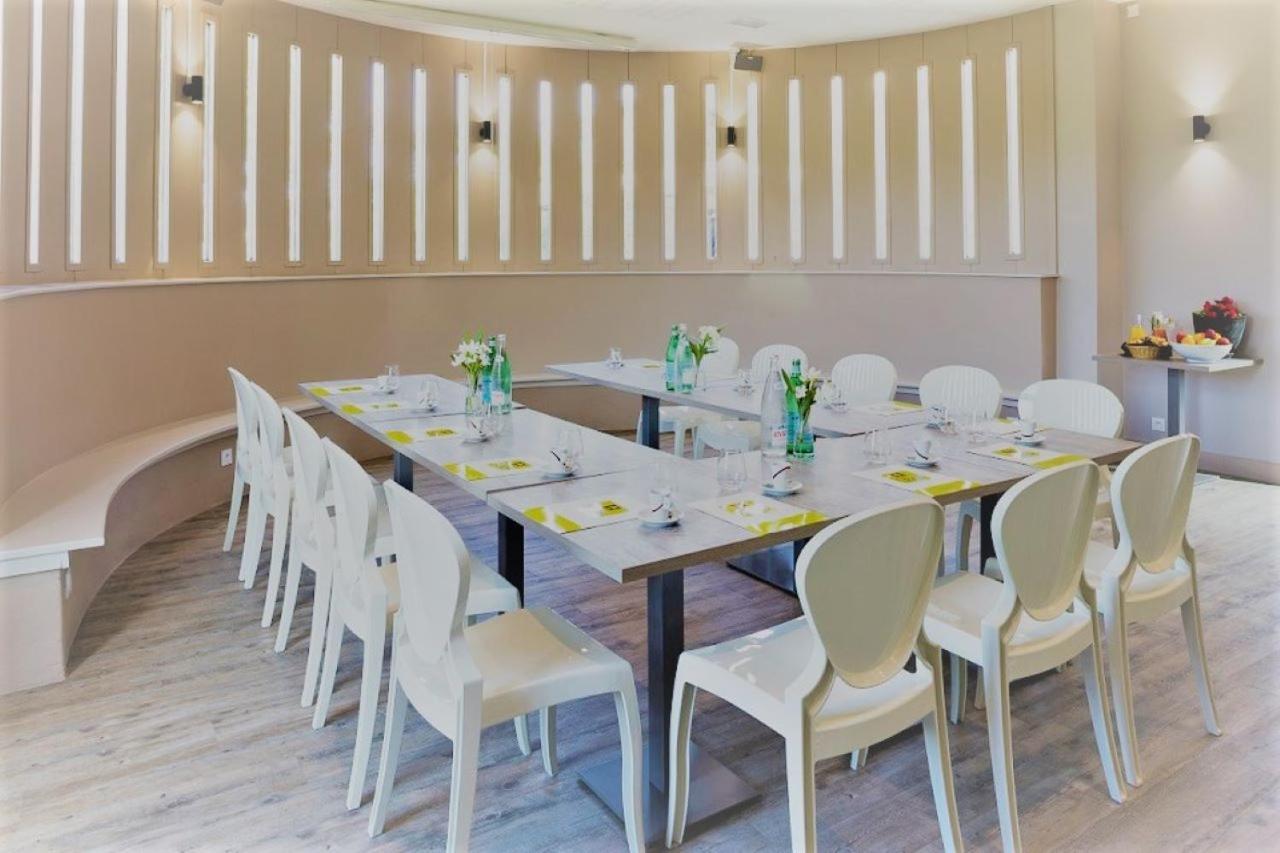 Logis L'Auberge De לרסינגלה מראה חיצוני תמונה